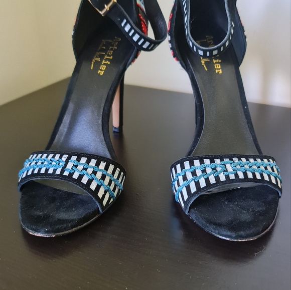 Artelier Nicole Miller Jillion Beaded HEEL size 6.5 - Picture 2 of 7